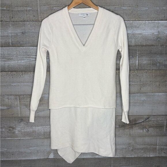 Derek Lam Collective small asymmetrical white part wool blend sweater tunic - Picture 3 of 6